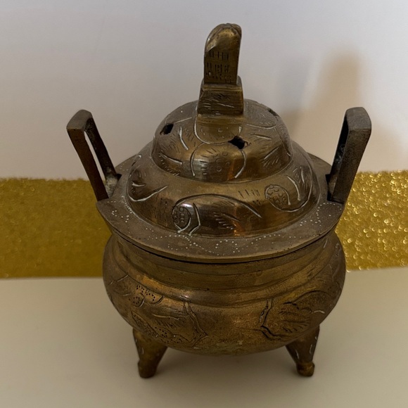 Vintage Marked Chinese Brass Footed Incense Burner Holder Tri pod pot lidded - Picture 5 of 11